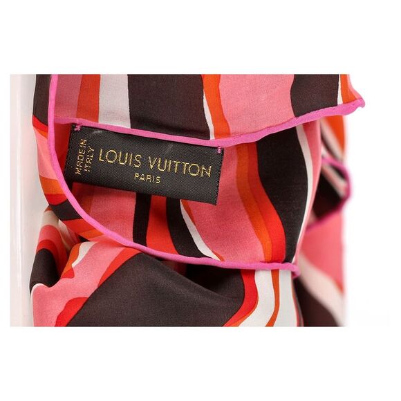 Louis Vuitton Zebra Print Scarf in Multicolor Silk - Picture 5 of 6